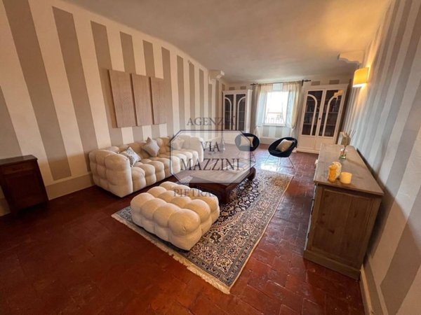 appartamento in affitto a Pietrasanta