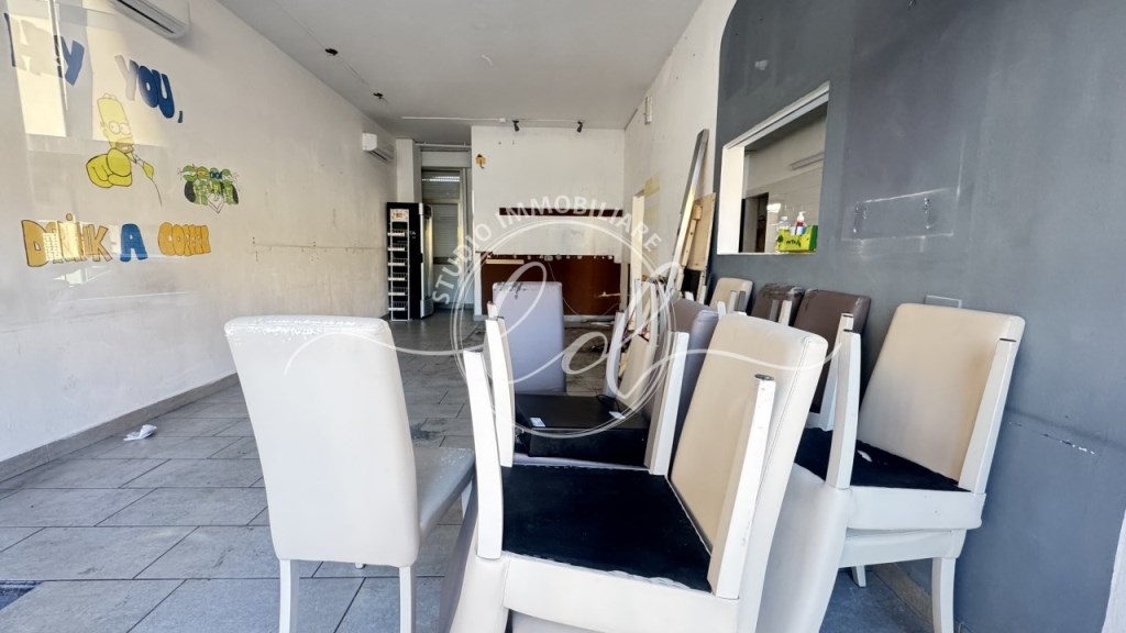 negozio in affitto a Pietrasanta