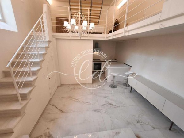 appartamento in affitto a Pietrasanta