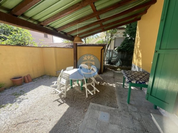 casa indipendente in affitto a Pietrasanta in zona Marina di Pietrasanta