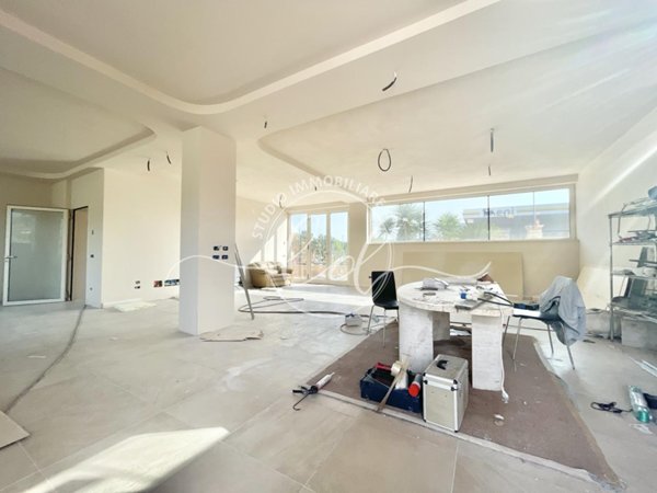 appartamento in affitto a Pietrasanta