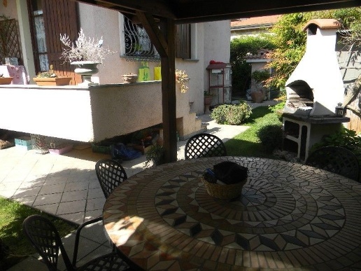 casa indipendente in affitto a Pietrasanta in zona Marina di Pietrasanta