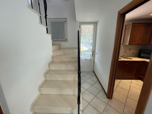 casa indipendente in affitto a Pietrasanta in zona Vignone