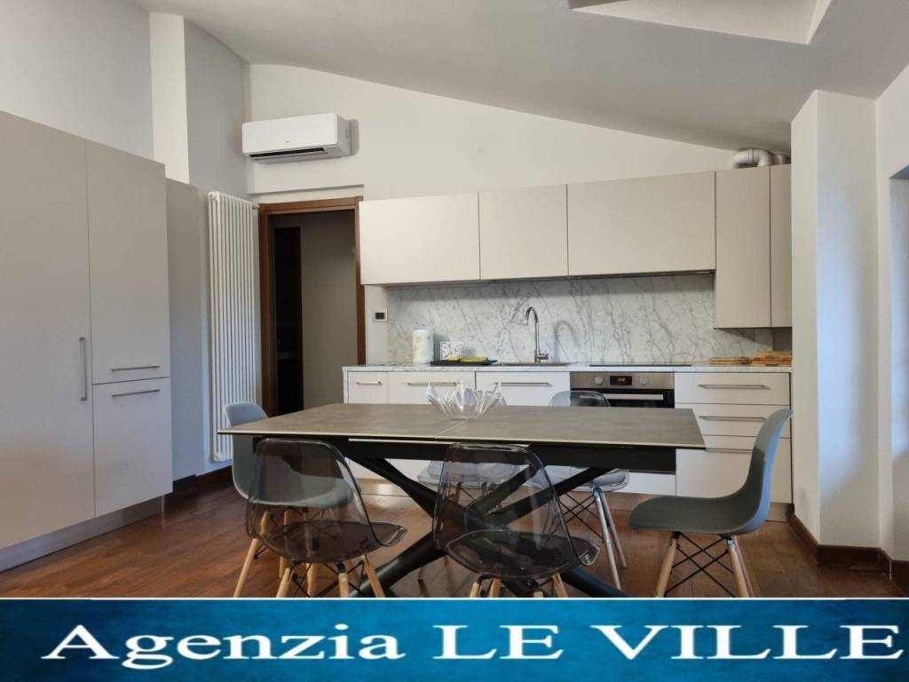 appartamento in affitto a Pietrasanta in zona Tonfano