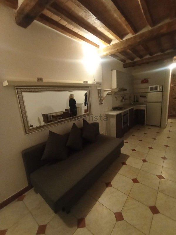 appartamento in affitto a Pietrasanta