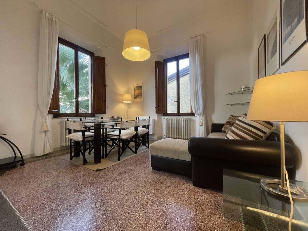 appartamento in affitto a Pietrasanta in zona Fiumetto