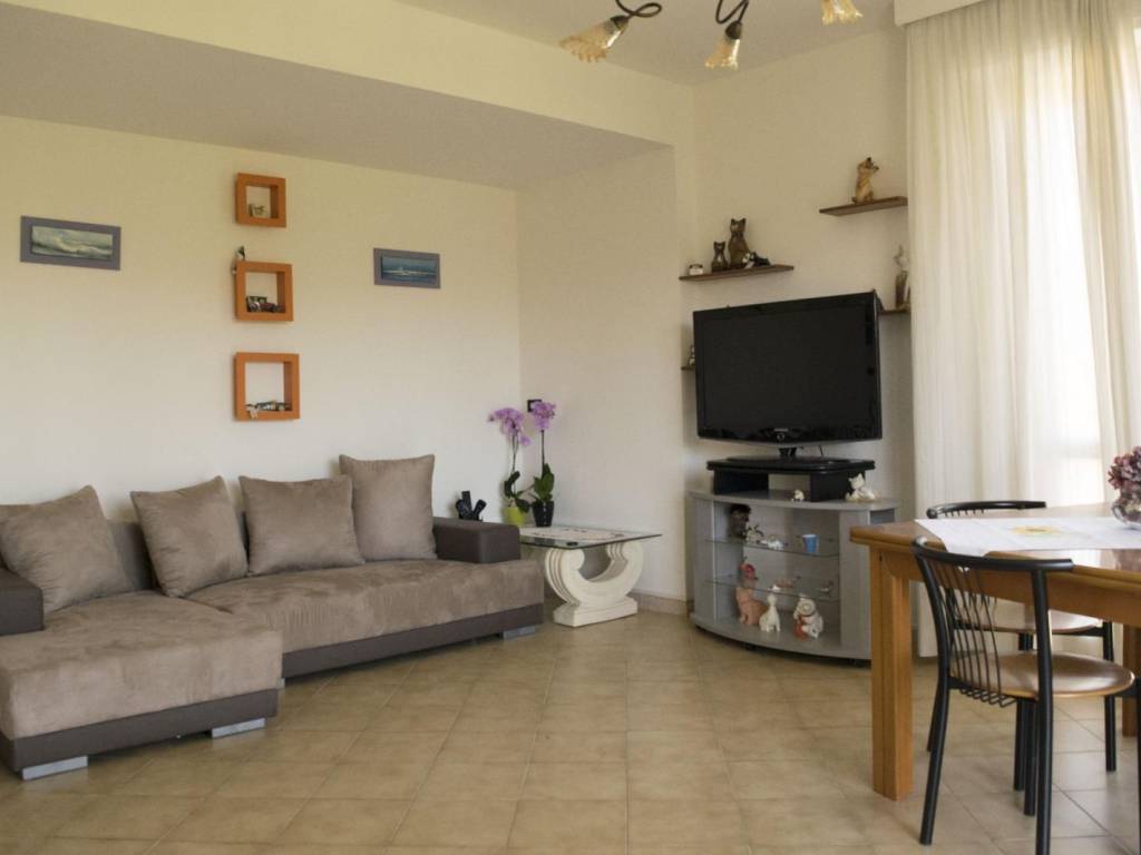 appartamento in affitto a Pietrasanta in zona Marina di Pietrasanta