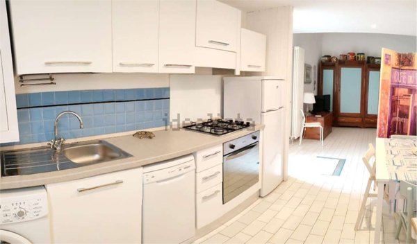 appartamento in affitto a Pietrasanta in zona Fiumetto