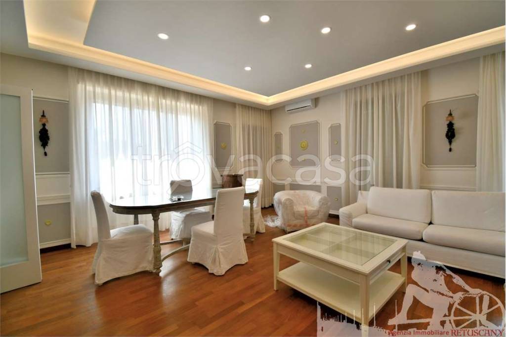 appartamento in affitto a Pietrasanta in zona Focette