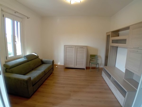 appartamento in affitto a Pietrasanta in zona Tonfano