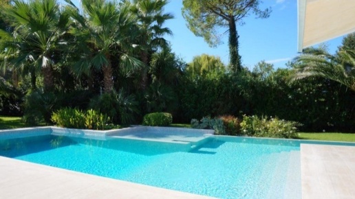 casa indipendente in affitto a Pietrasanta in zona Marina di Pietrasanta