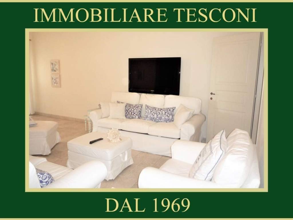 casa indipendente in affitto a Pietrasanta in zona Tonfano