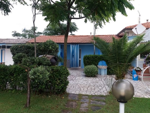 appartamento in affitto a Pietrasanta in zona Tonfano