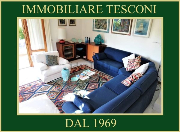 casa indipendente in affitto a Pietrasanta in zona Vignone