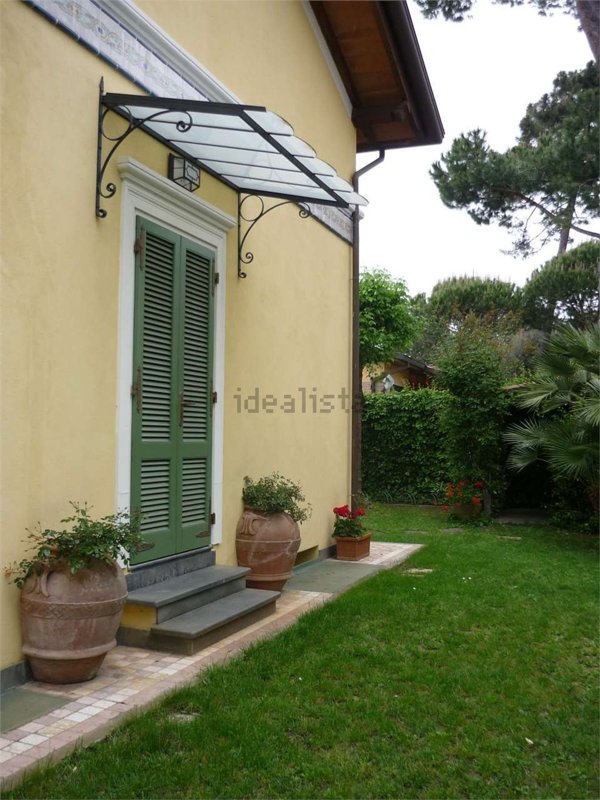 casa indipendente in affitto a Pietrasanta in zona Fiumetto