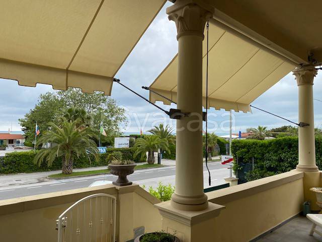 appartamento in affitto a Pietrasanta in zona Marina di Pietrasanta