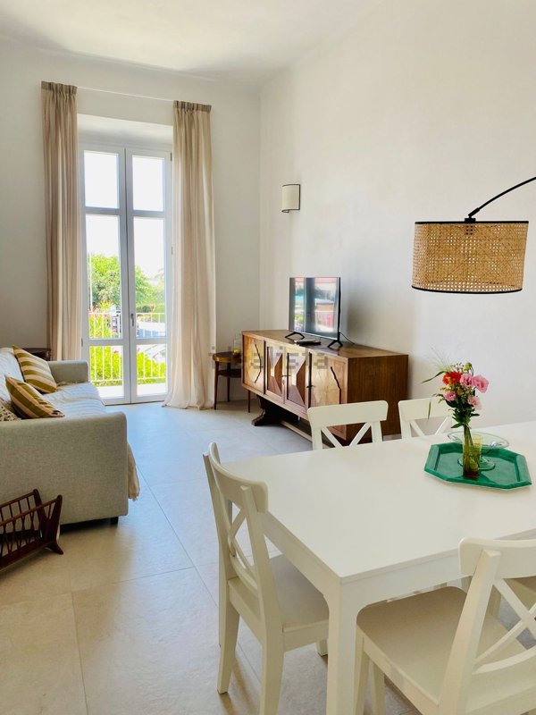 appartamento in affitto a Pietrasanta in zona Tonfano