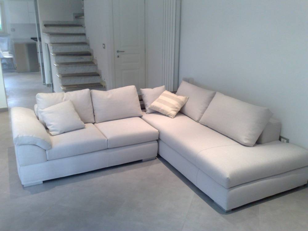 casa indipendente in affitto a Pietrasanta in zona Vignone