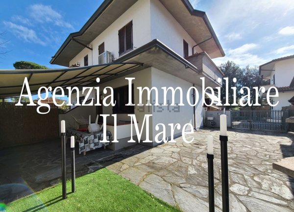 casa indipendente in affitto a Pietrasanta in zona Fiumetto