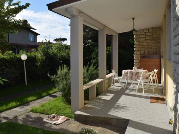 appartamento in affitto a Pietrasanta