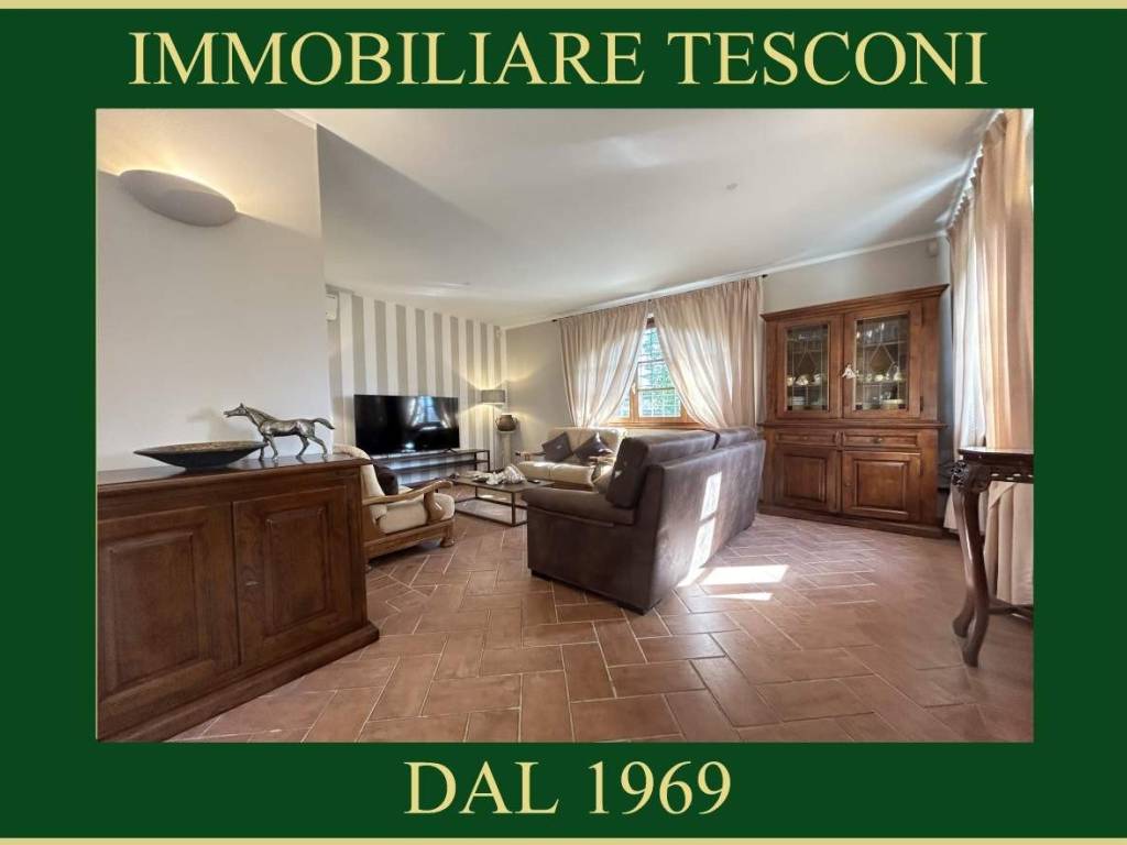 casa indipendente in affitto a Pietrasanta in zona Fiumetto