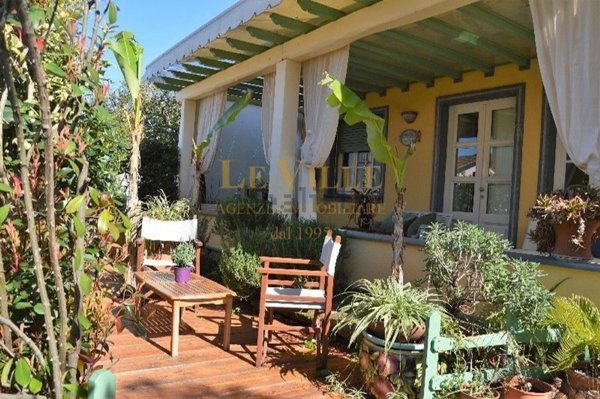 appartamento in affitto a Pietrasanta in zona Fiumetto