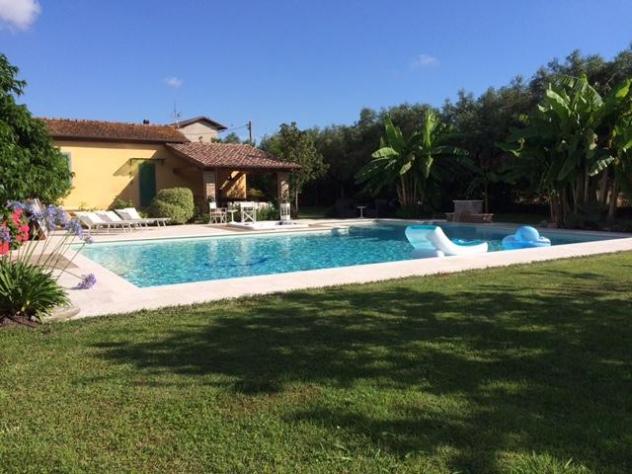 casa indipendente in affitto a Pietrasanta