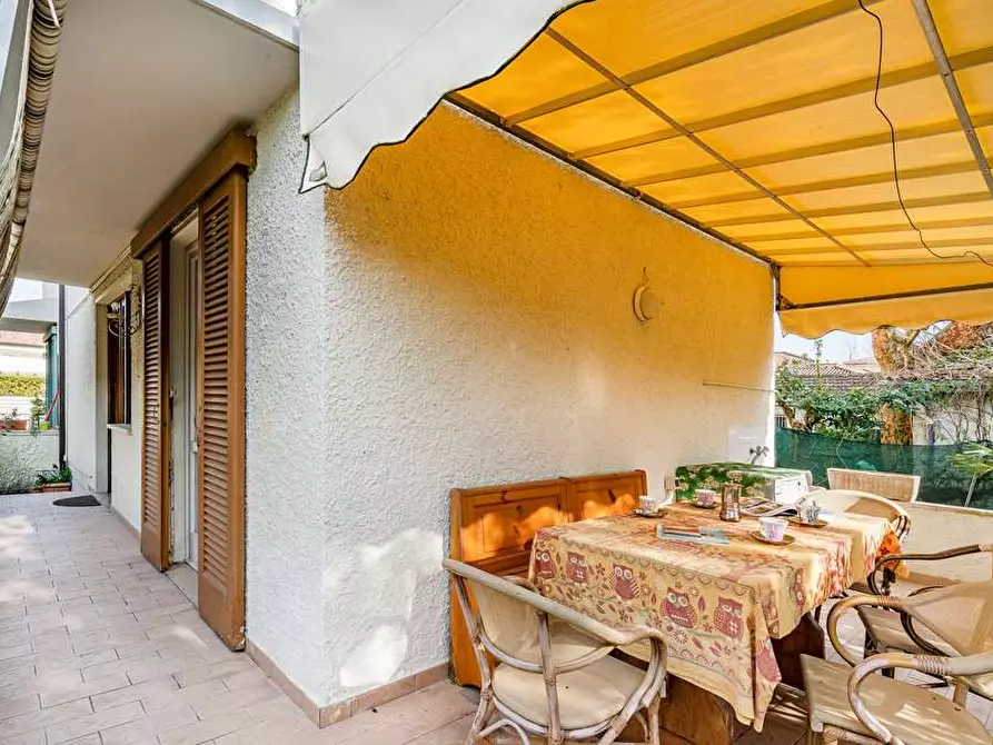 casa indipendente in affitto a Pietrasanta in zona Vignone