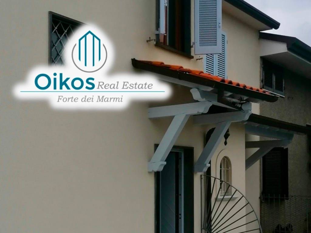 casa indipendente in affitto a Pietrasanta in zona Marina di Pietrasanta