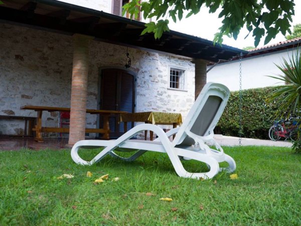 casa indipendente in affitto a Pietrasanta in zona Fiumetto