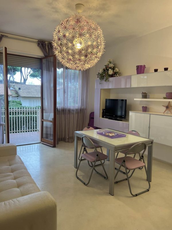 appartamento in affitto a Pietrasanta in zona Focette