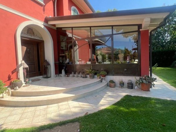 casa indipendente in affitto a Pietrasanta