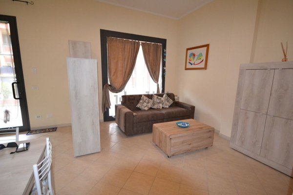 appartamento in affitto a Pietrasanta in zona Tonfano