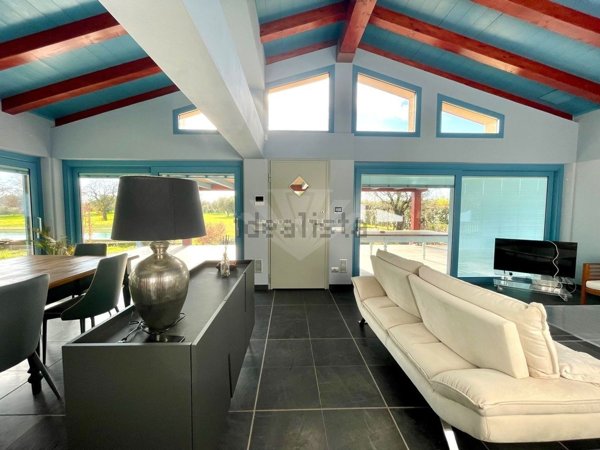 casa indipendente in affitto a Pietrasanta in zona Africa