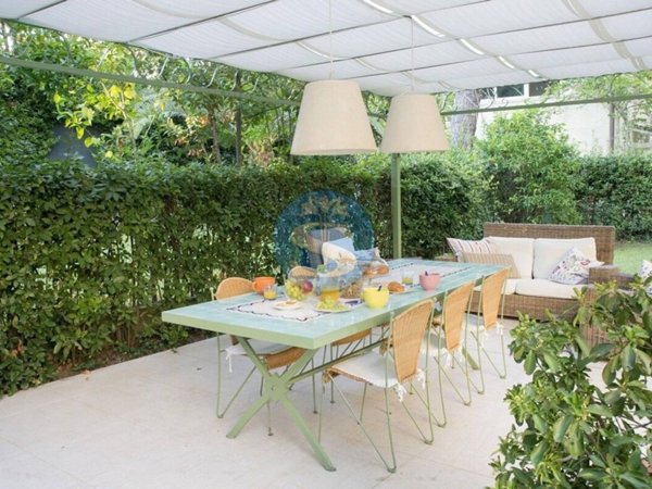 appartamento in affitto a Pietrasanta in zona Marina di Pietrasanta