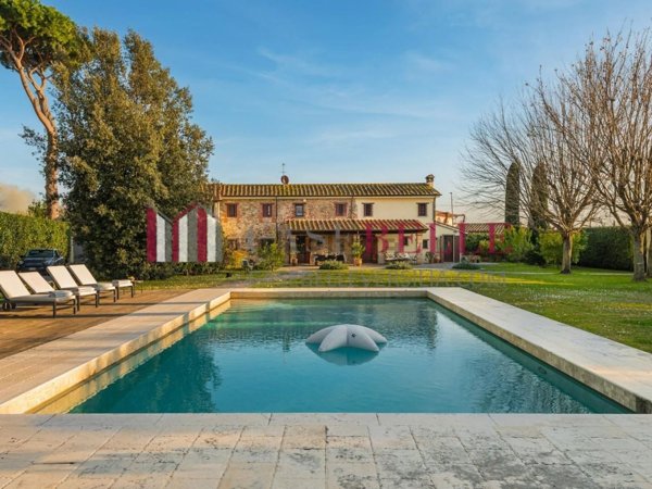 casale in affitto a Pietrasanta in zona Marina di Pietrasanta