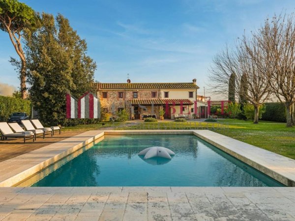 casa indipendente in affitto a Pietrasanta in zona Marina di Pietrasanta