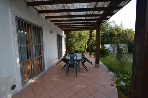 villa in affitto a Pietrasanta in zona Marina di Pietrasanta