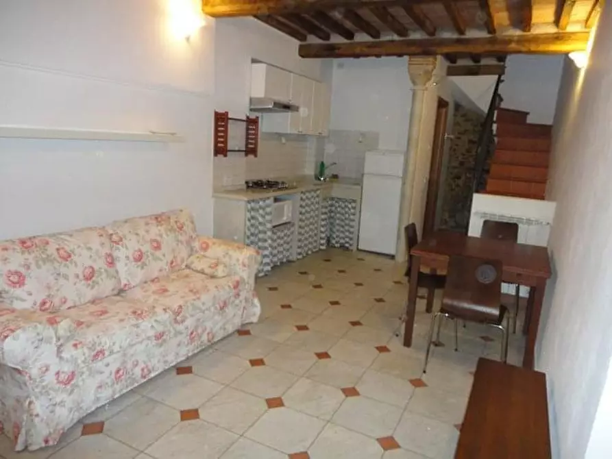 casa indipendente in affitto a Pietrasanta