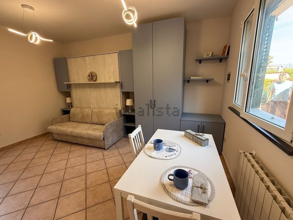 monolocale in affitto a Pietrasanta in zona Tonfano