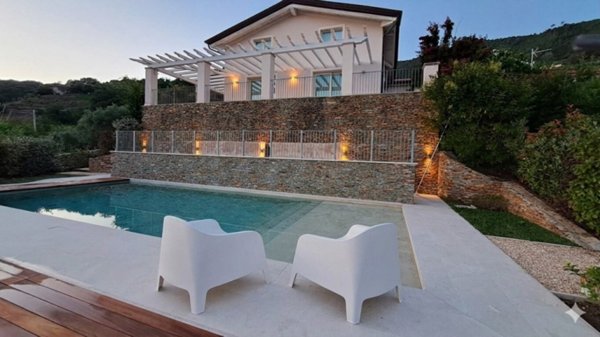 casa indipendente in affitto a Pietrasanta