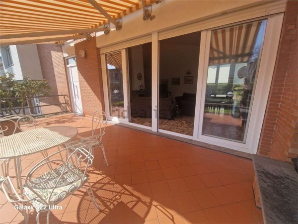 casa indipendente in affitto a Pietrasanta in zona Tonfano