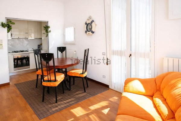 appartamento in affitto a Pietrasanta in zona Motrone