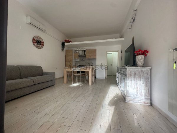 appartamento in affitto a Pietrasanta in zona Tonfano