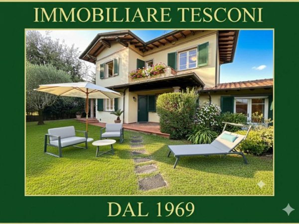 casa indipendente in affitto a Pietrasanta in zona Vignone