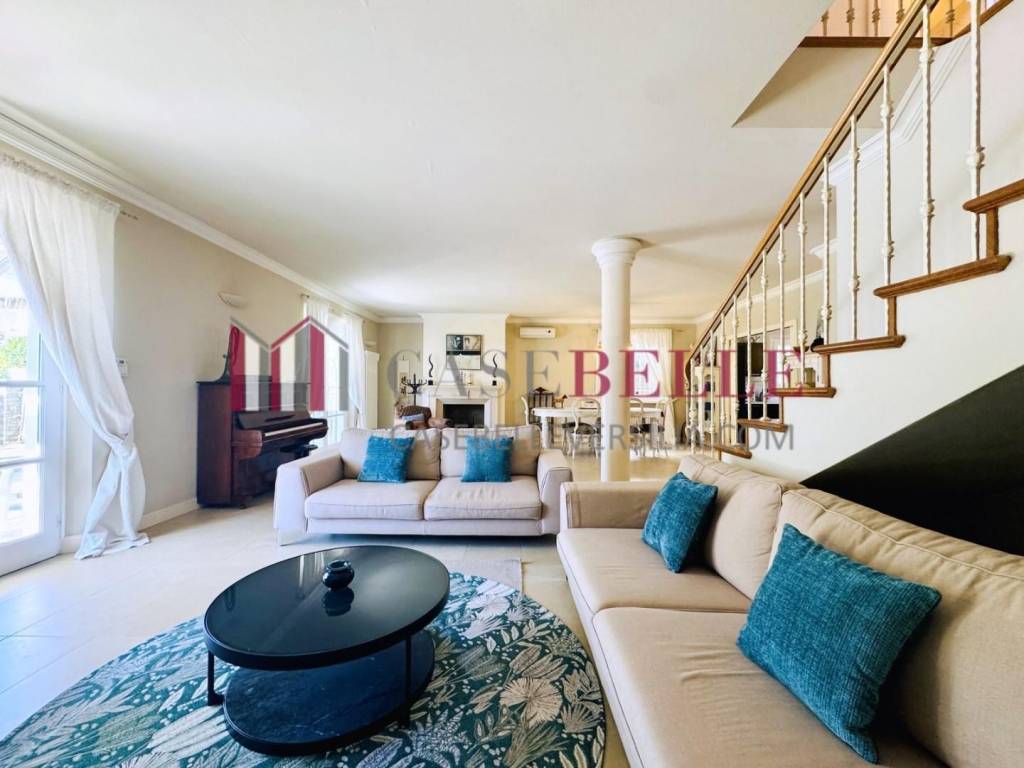 casa indipendente in affitto a Pietrasanta in zona Vignone