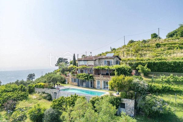 casa indipendente in affitto a Pietrasanta