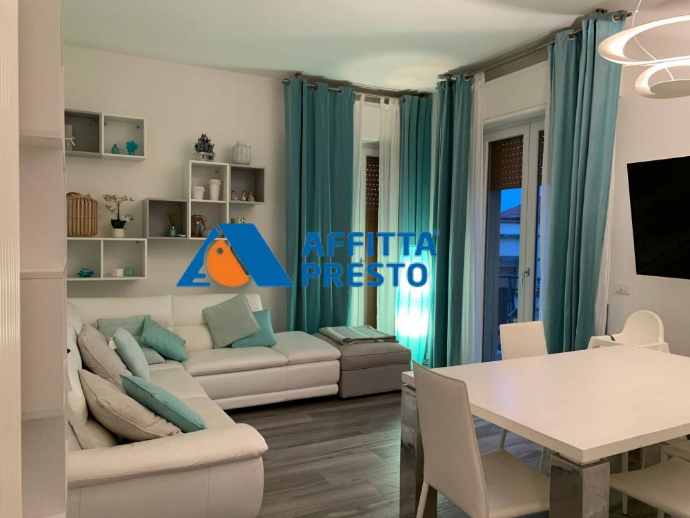 appartamento in affitto a Pietrasanta in zona Marina di Pietrasanta