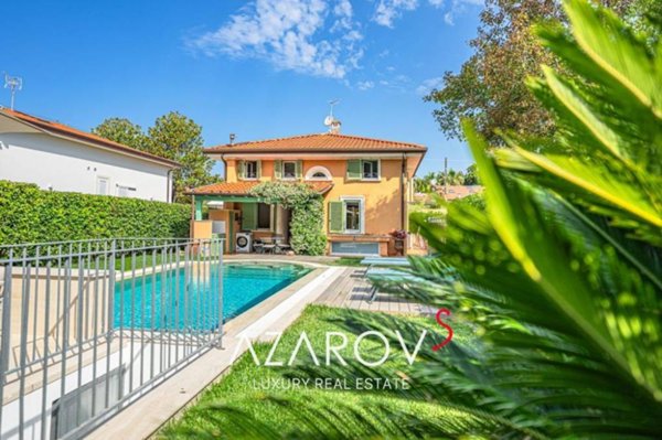 casa indipendente in affitto a Pietrasanta in zona Marina di Pietrasanta