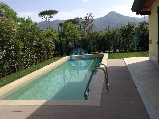 casa indipendente in affitto a Pietrasanta in zona Marina di Pietrasanta